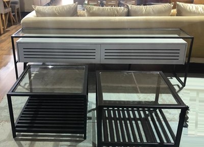 מזנון שולחן זכוכית מתכת