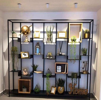 קונסולה עיצובית