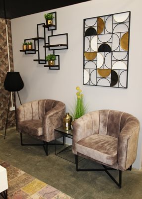 53183c42-21ae-4f23-9dfa-b88e7c2d75d4 (1)