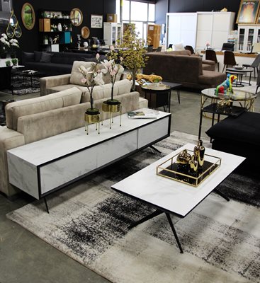 0238bbb8-98fc-4100-bb64-63c559315524 (1)